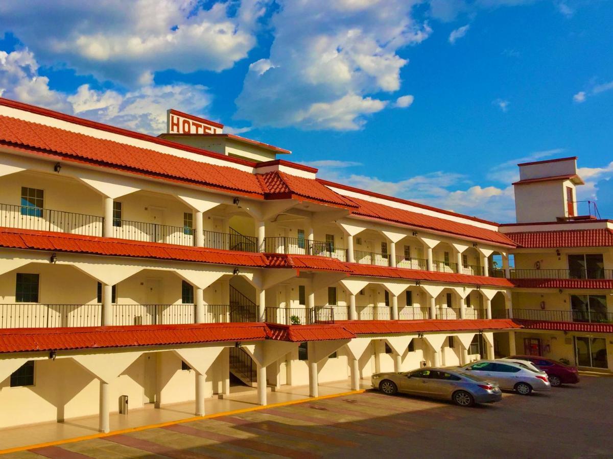 Hotel Go Inn Monclova Exteriör bild