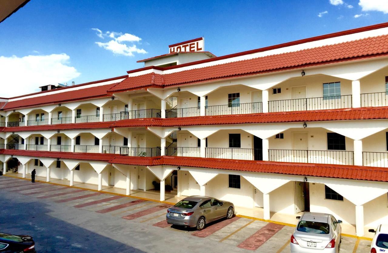 Hotel Go Inn Monclova Exteriör bild